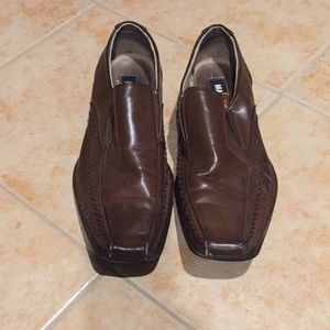 Genuine leather men’s shoes
